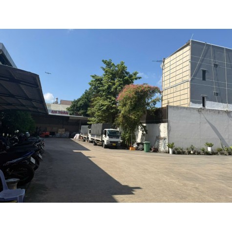 Cho thuê kho xưởng tại Thủ Đức, có kèm văn phòng làm việc. Cho thuê kho xưởng tại Thủ Đức, có kèm văn phòng làm việc.