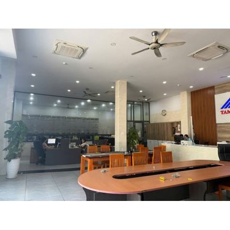 Cho thuê kho xưởng tại Thủ Đức, có kèm văn phòng làm việc. Cho thuê kho xưởng tại Thủ Đức, có kèm văn phòng làm việc.