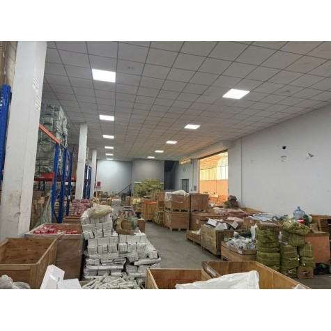 Cho thuê kho xưởng tại Thủ Đức, có kèm văn phòng làm việc. Cho thuê kho xưởng tại Thủ Đức, có kèm văn phòng làm việc.